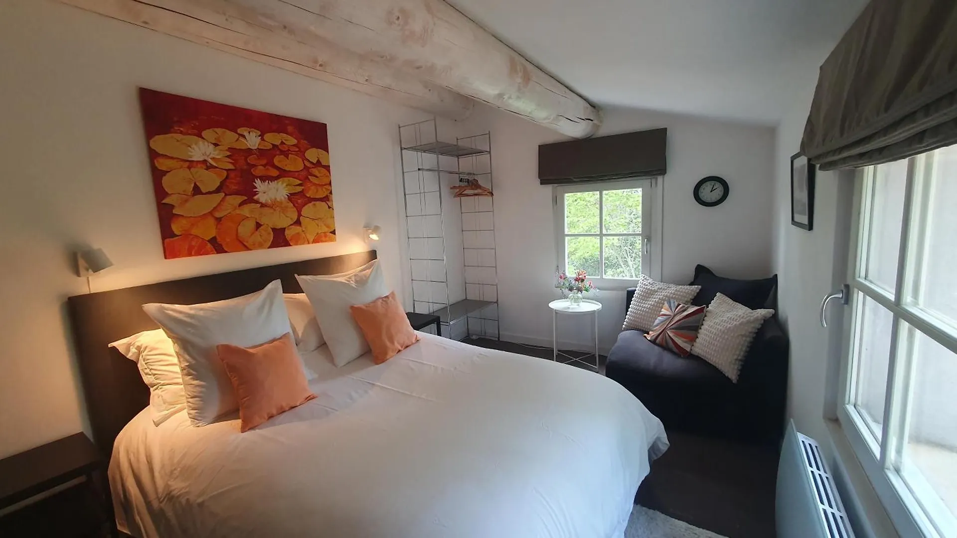 Bed & Breakfast Lou Pantai, Bed And Breakfast, Double Room Aix-en-Provence France